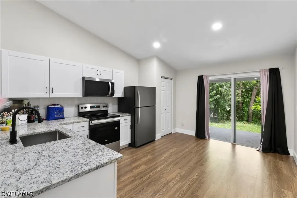 8264-8268 Matanzas Road Fort Myers FL 33967
