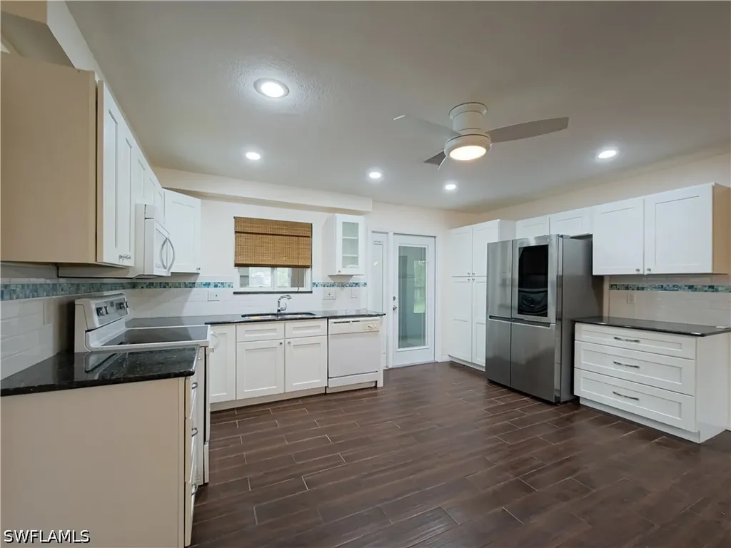 7425 Galloway Road Weeki Wachee FL 34613