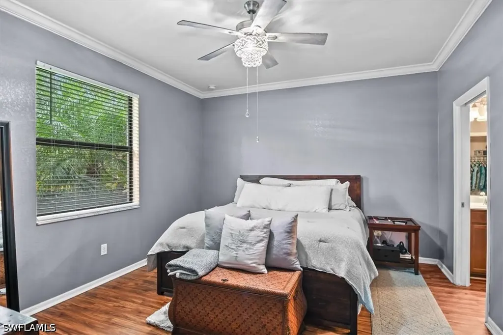9052 Glenforest Drive Naples FL 34120