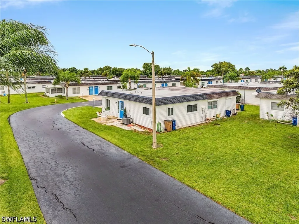 34 Hamlin Court Lehigh Acres FL 33936