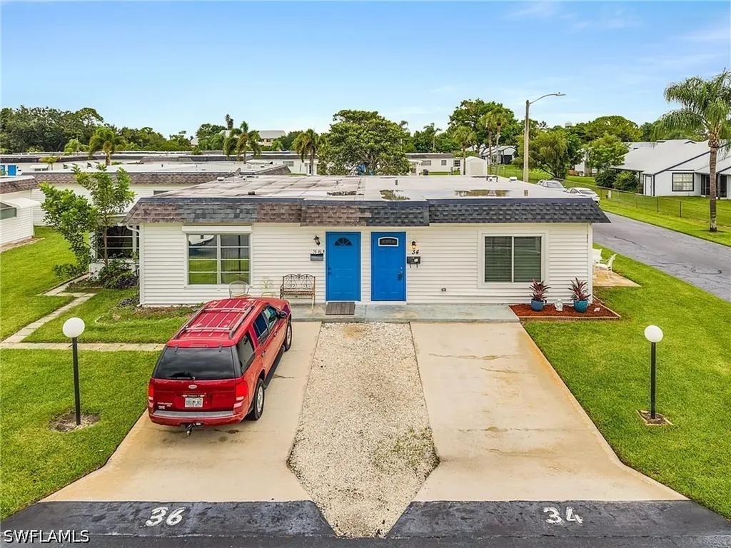 34 Hamlin Court Lehigh Acres FL 33936