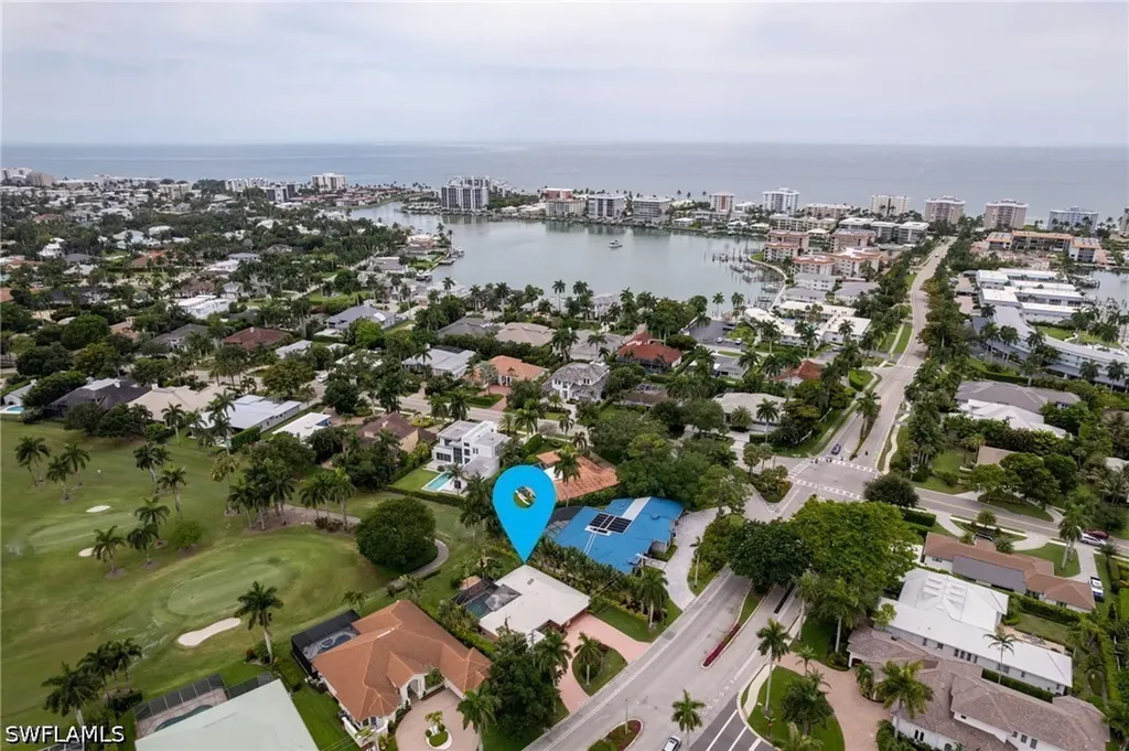 520 Harbour Drive Naples FL 34103