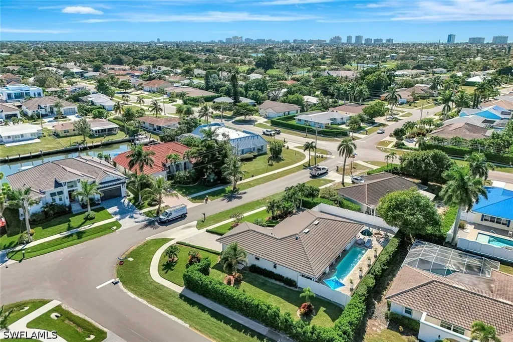 1350 Waikiki Court Marco Island FL 34145