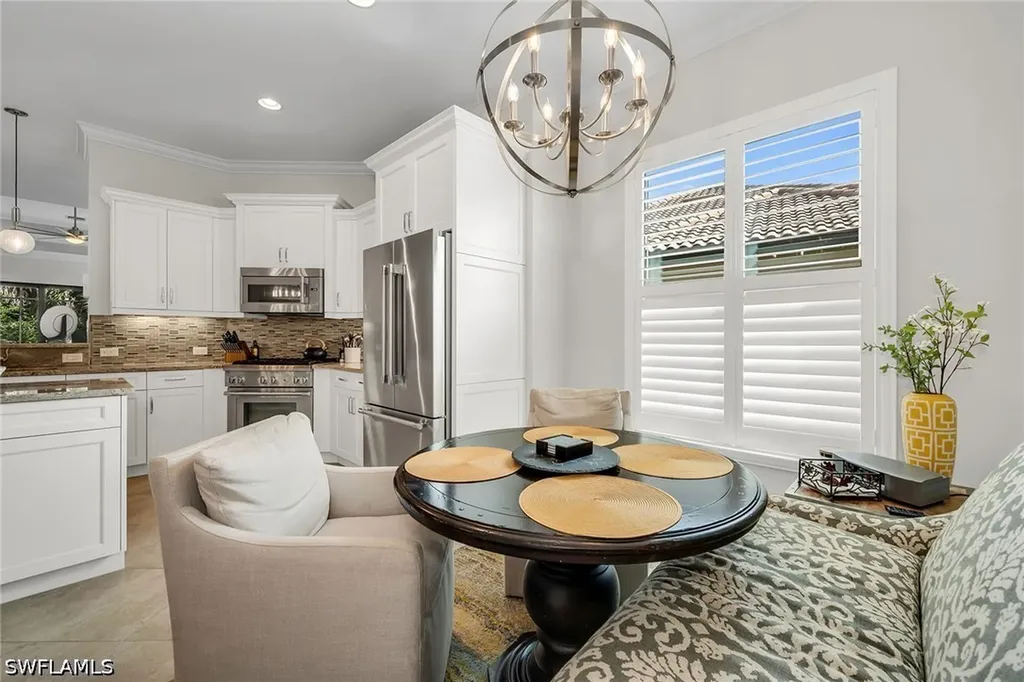 6589 Roma Way Naples FL 34113