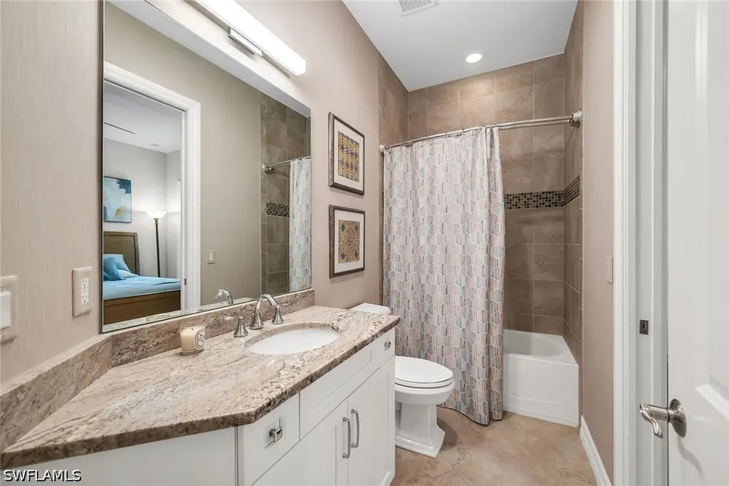 6589 Roma Way Naples FL 34113