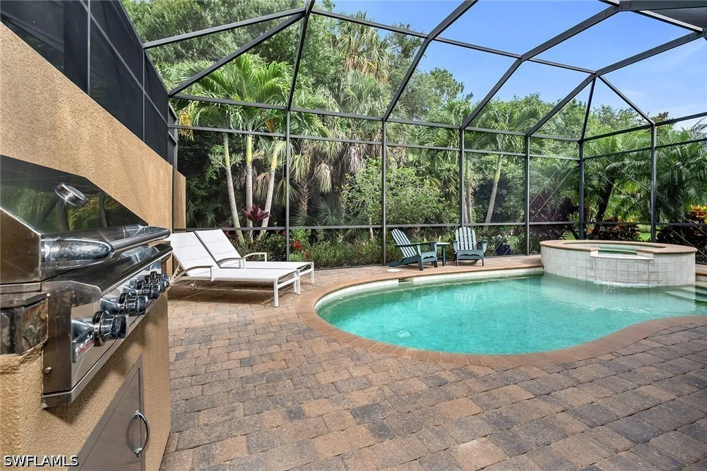 6589 Roma Way Naples FL 34113