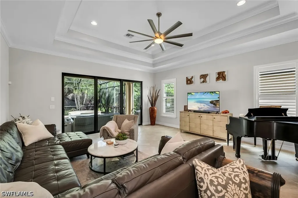 6589 Roma Way Naples FL 34113