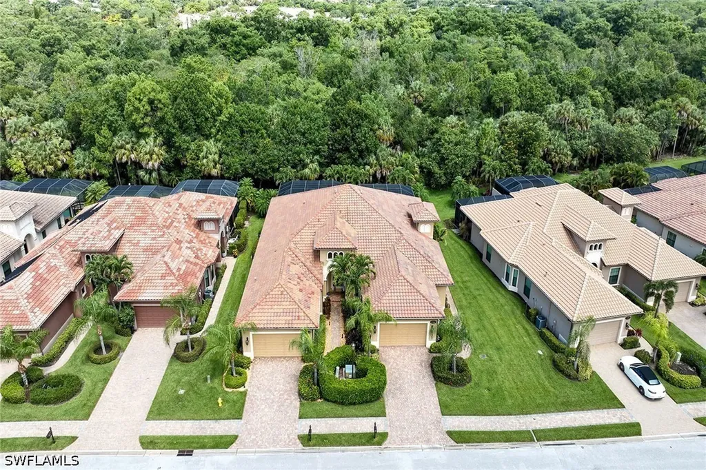 6589 Roma Way Naples FL 34113