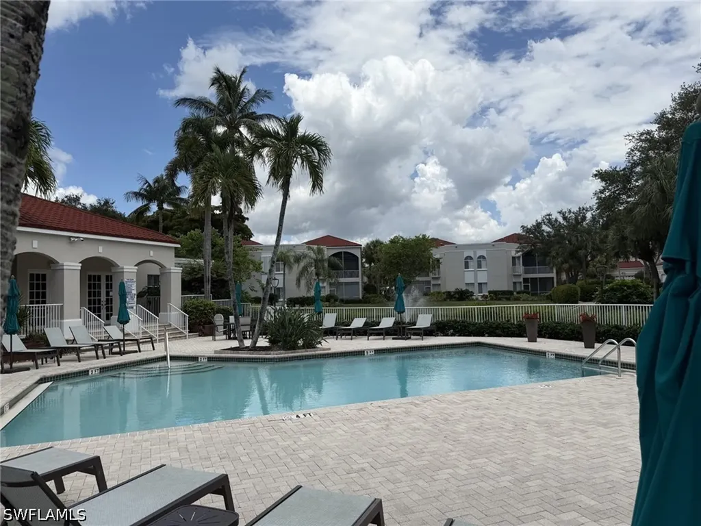 1590 Clermont Drive Naples FL 34109