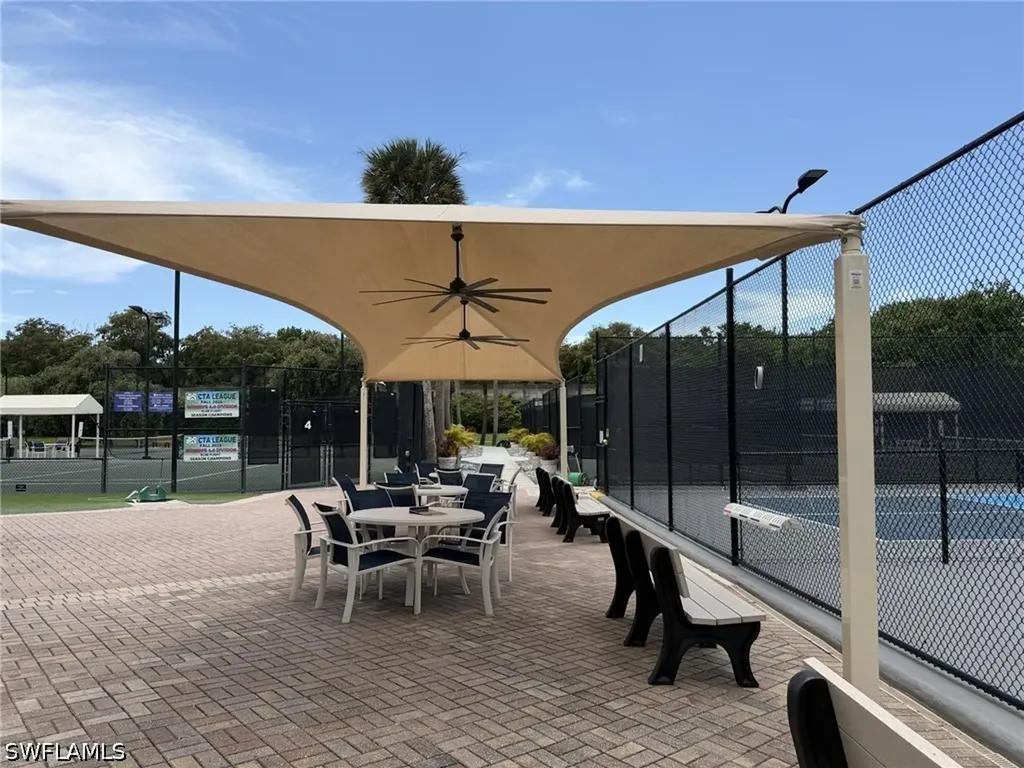 1590 Clermont Drive Naples FL 34109