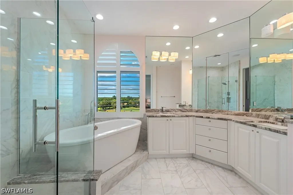 1590 Clermont Drive Naples FL 34109