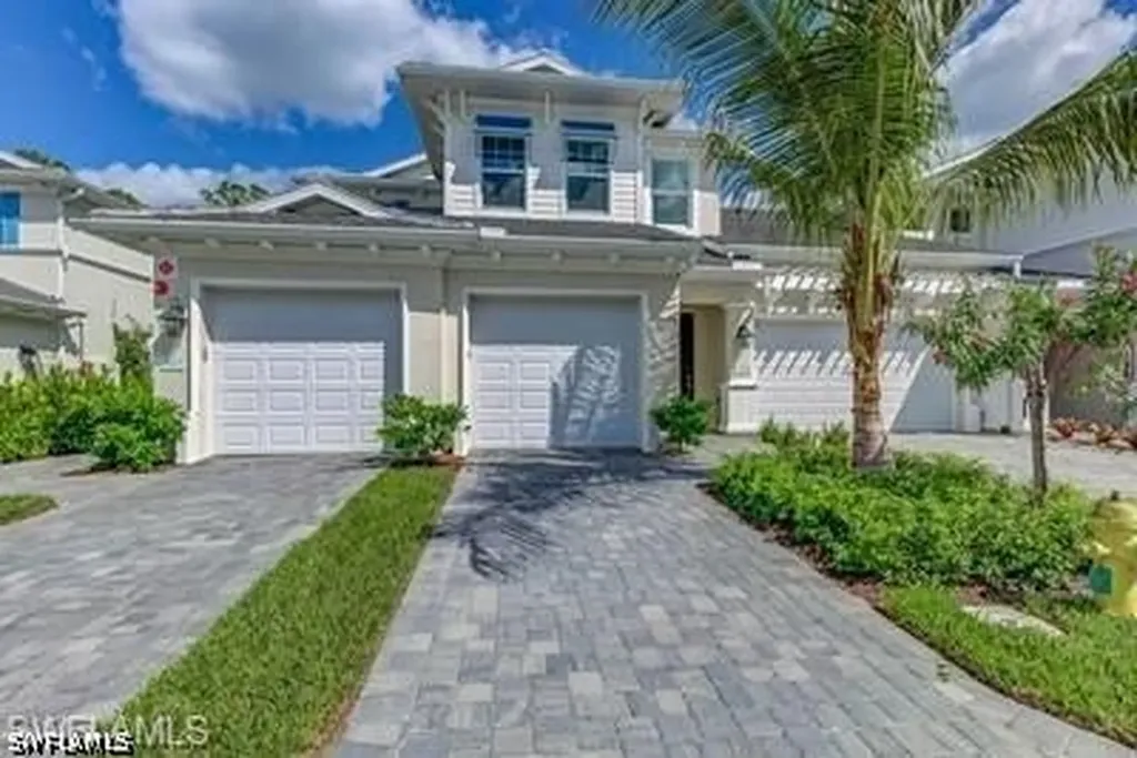 6969 Avalon Circle Naples FL 34112
