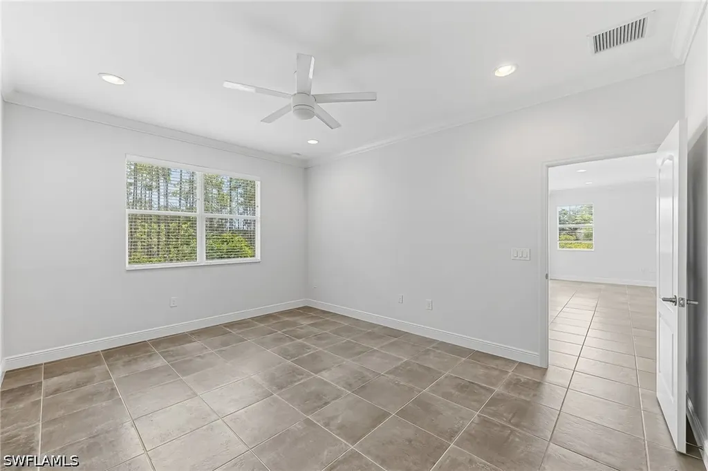 6969 Avalon Circle Naples FL 34112