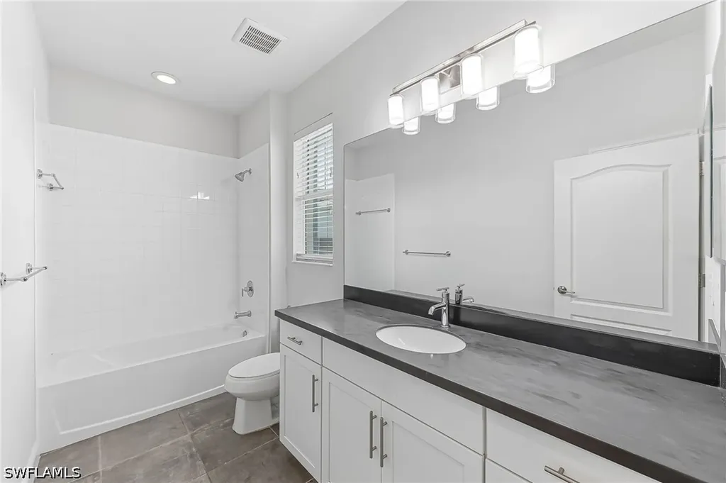 6969 Avalon Circle Naples FL 34112