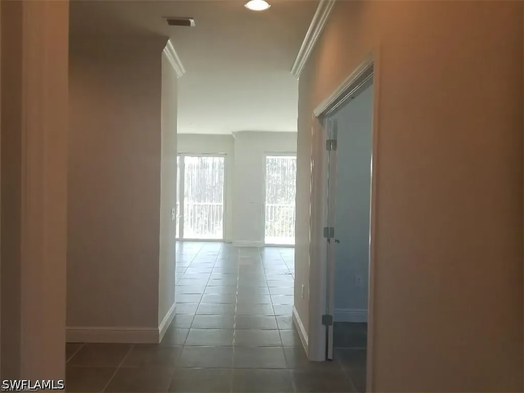 6969 Avalon Circle Naples FL 34112
