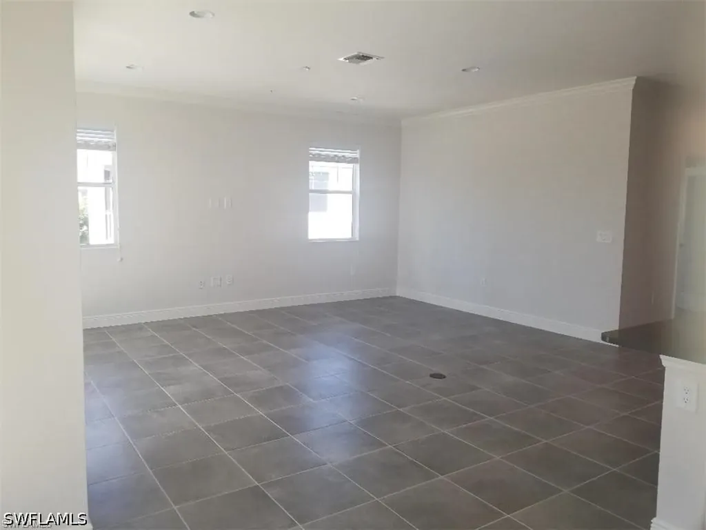 6969 Avalon Circle Naples FL 34112