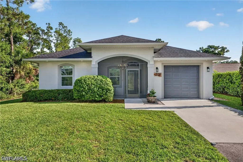2131 22nd Avenue NE Naples FL 34120