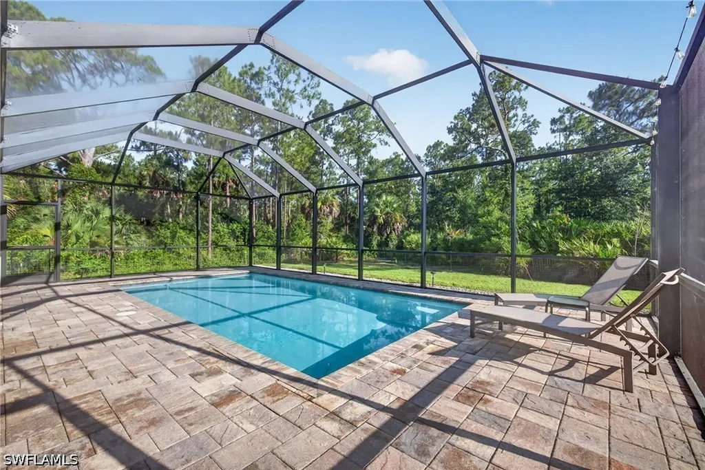 2131 22nd Avenue NE Naples FL 34120