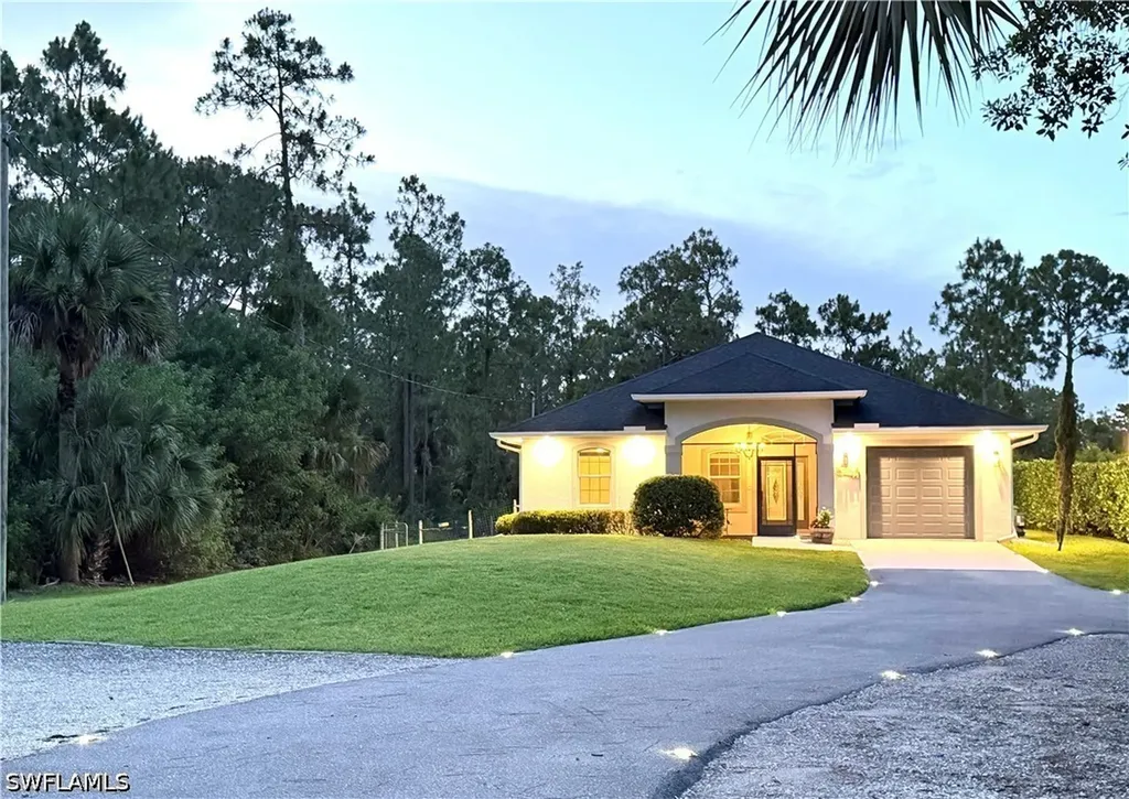2131 22nd Avenue NE Naples FL 34120