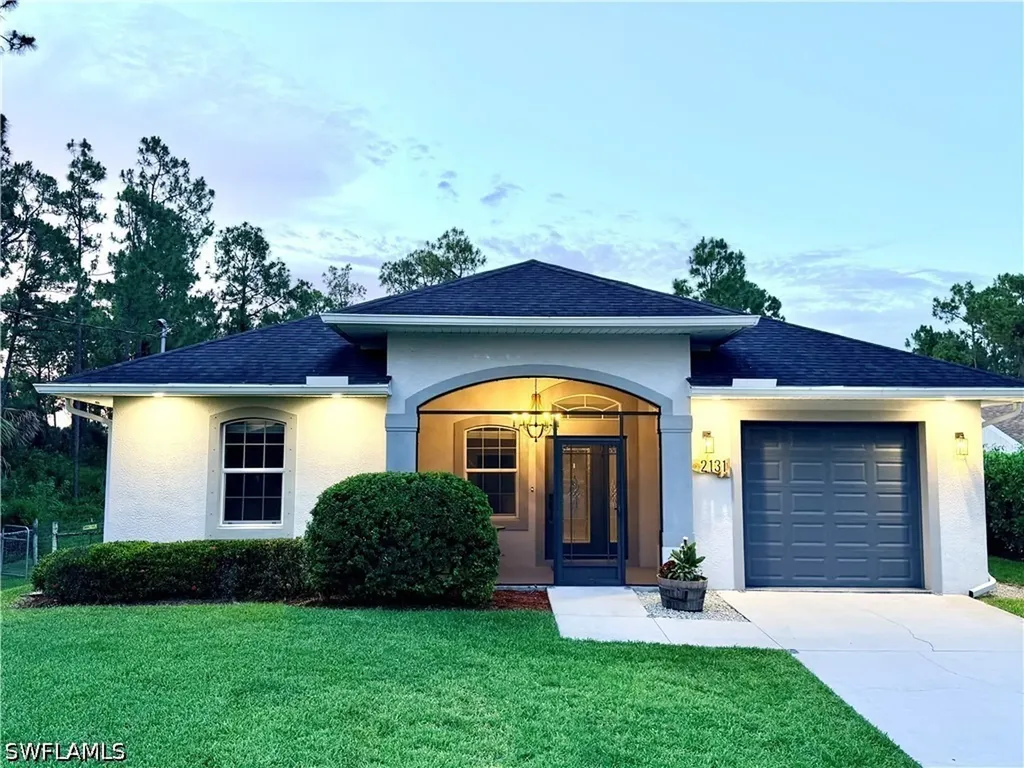 2131 22nd Avenue NE Naples FL 34120
