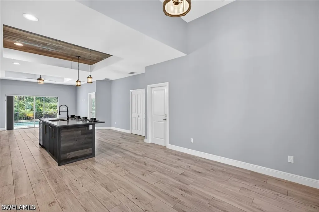 2131 22nd Avenue NE Naples FL 34120