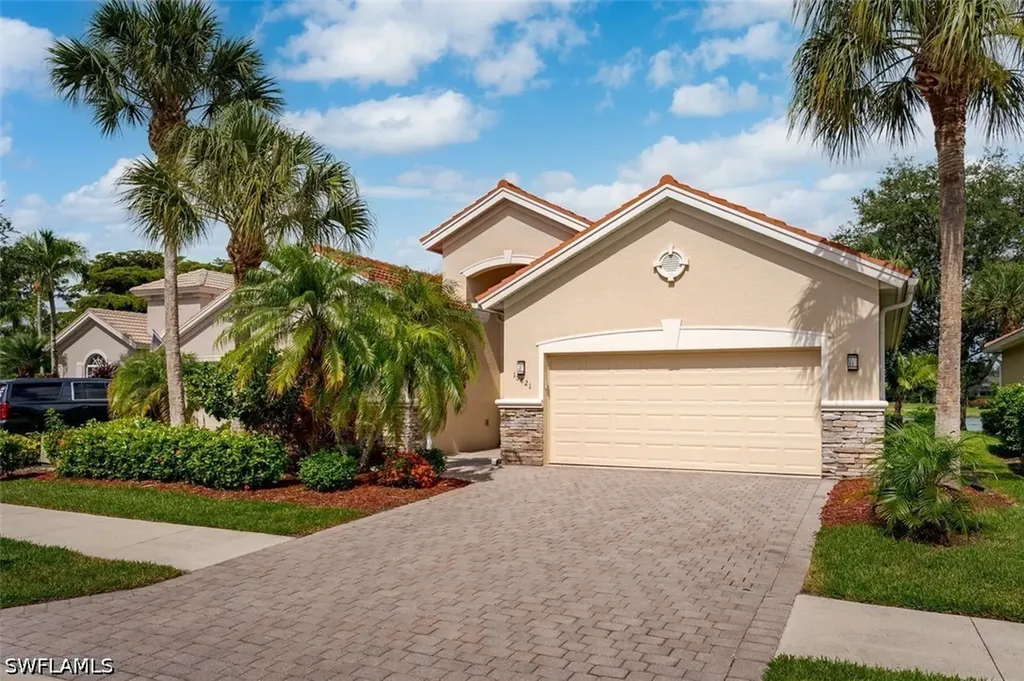 Naples FL, 15821 Delaplata Lane