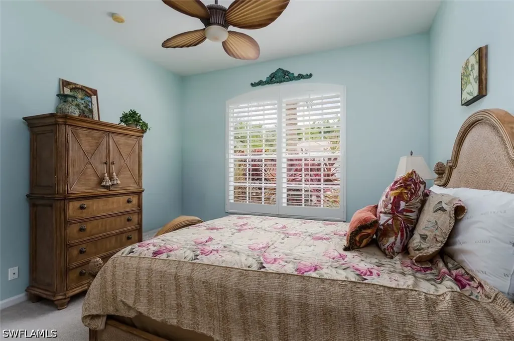 15821 Delaplata Lane Naples FL 34110