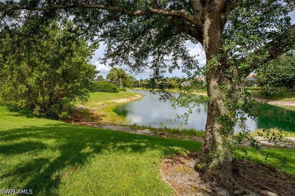 15821 Delaplata Lane Naples FL 34110