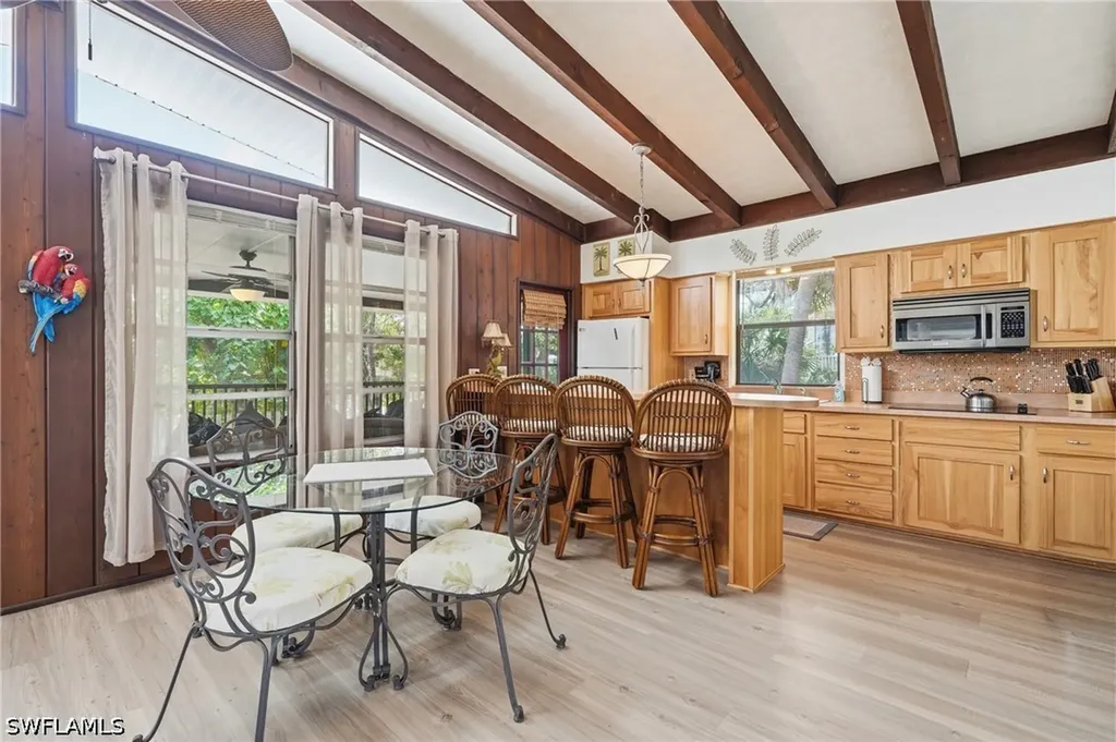 5370 / 5372 Palmetto Street Fort Myers Beach FL 33931