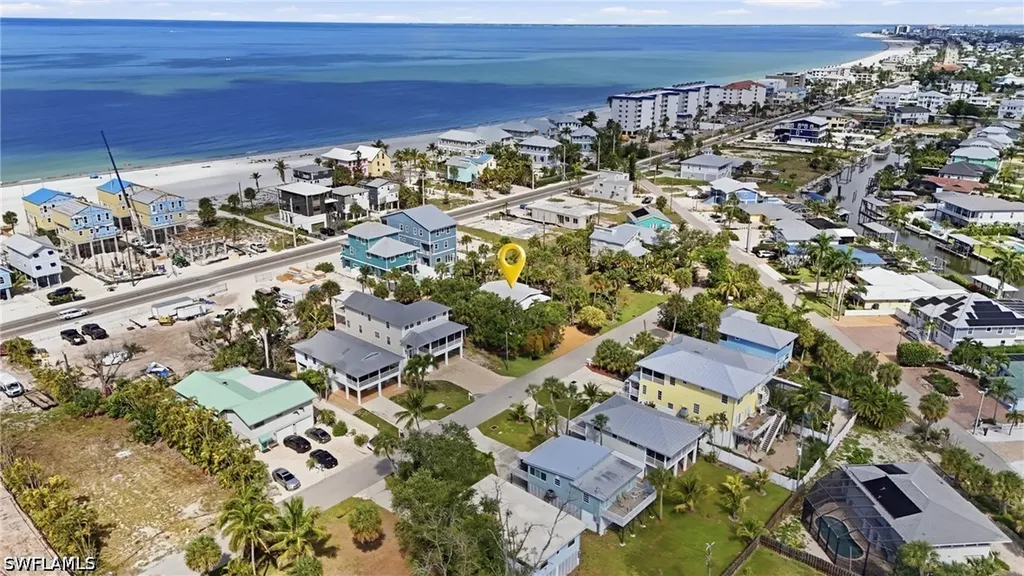 5370 / 5372 Palmetto Street Fort Myers Beach FL 33931