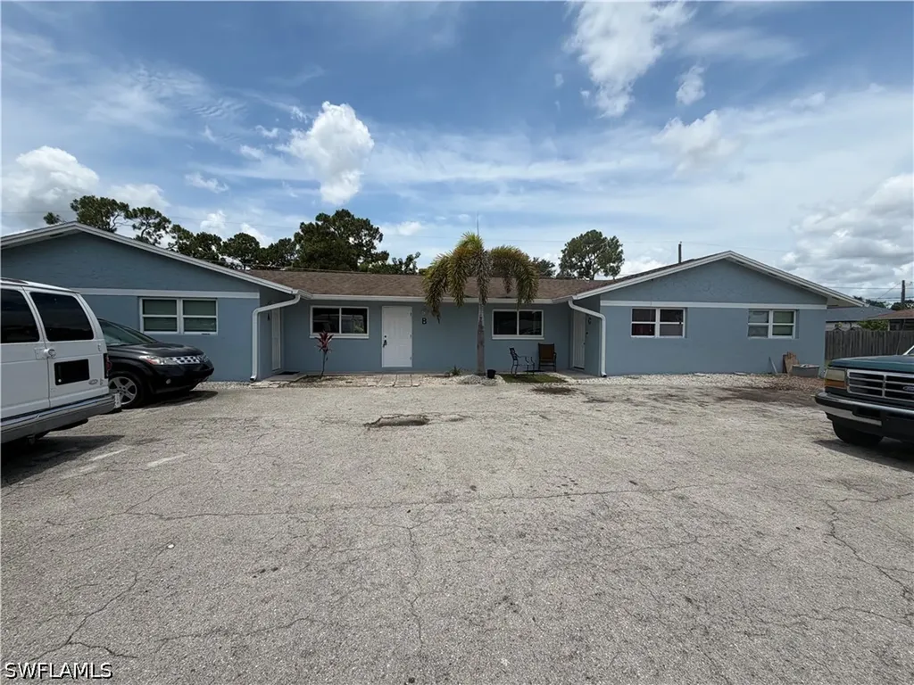 2601 47th Terrace SW Naples FL 34116