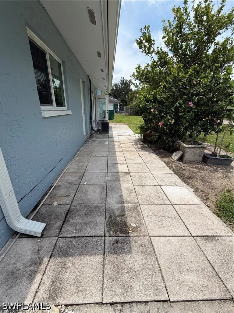 2601 47th Terrace SW Naples FL 34116