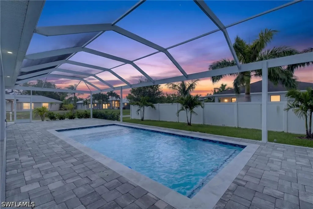 2929 SW 6th Place Cape Coral FL 33914