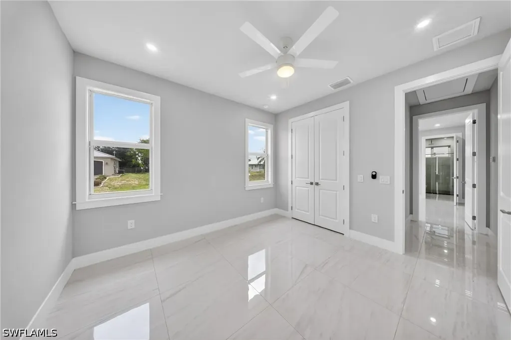 2929 SW 6th Place Cape Coral FL 33914