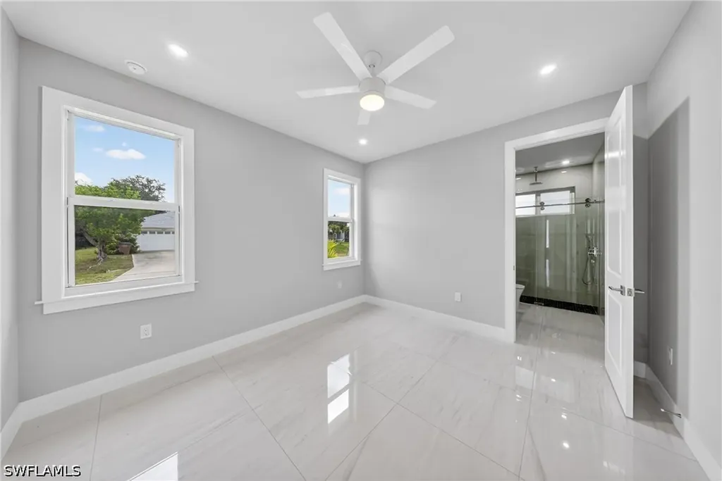 2929 SW 6th Place Cape Coral FL 33914