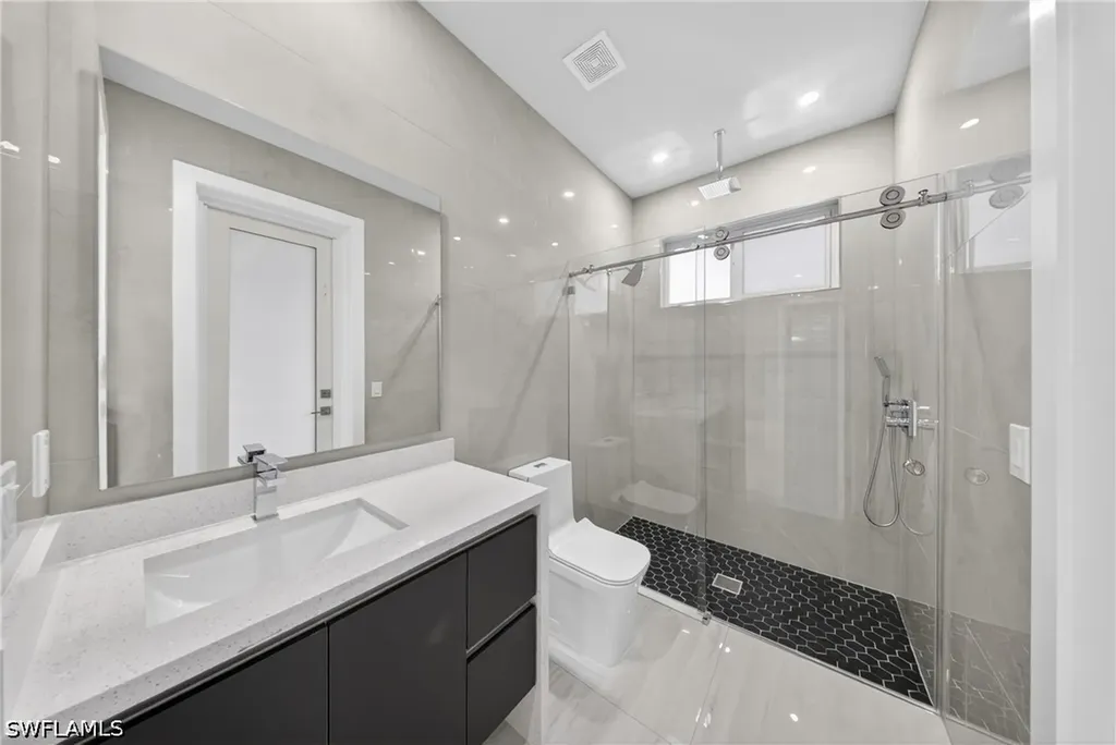 2929 SW 6th Place Cape Coral FL 33914