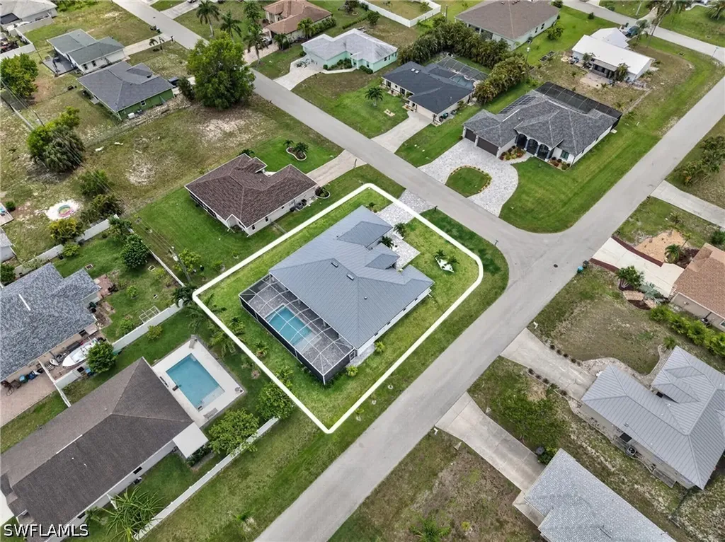 2929 SW 6th Place Cape Coral FL 33914