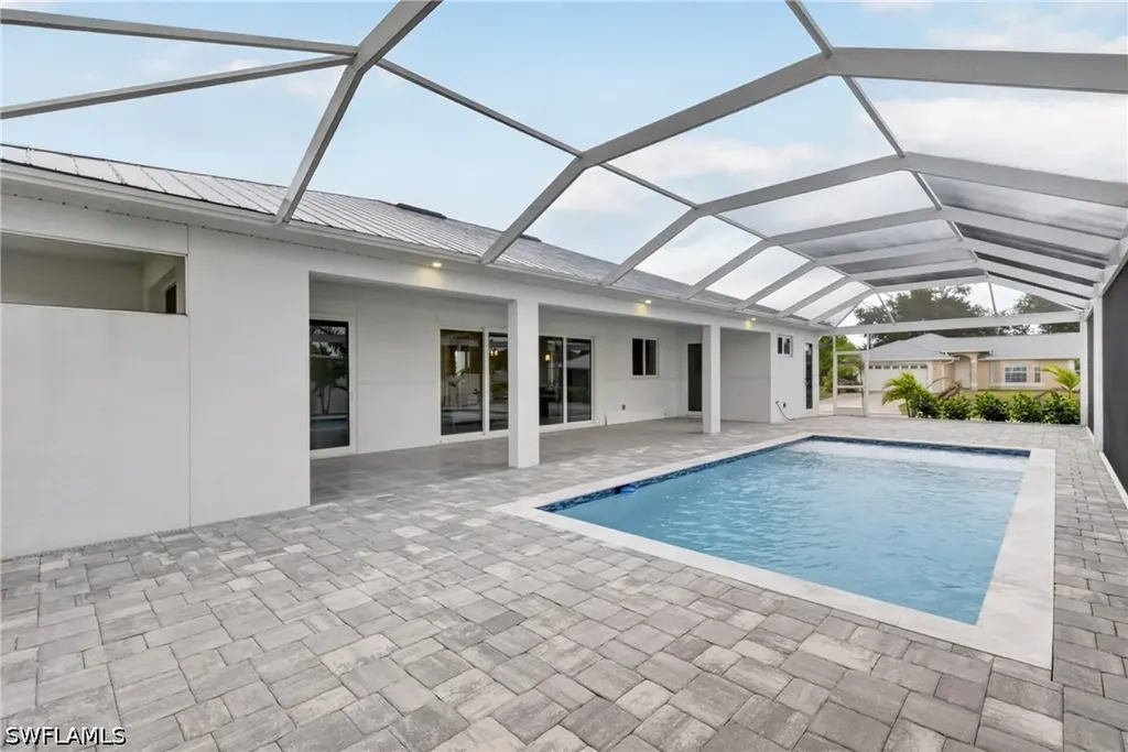 2929 SW 6th Place Cape Coral FL 33914