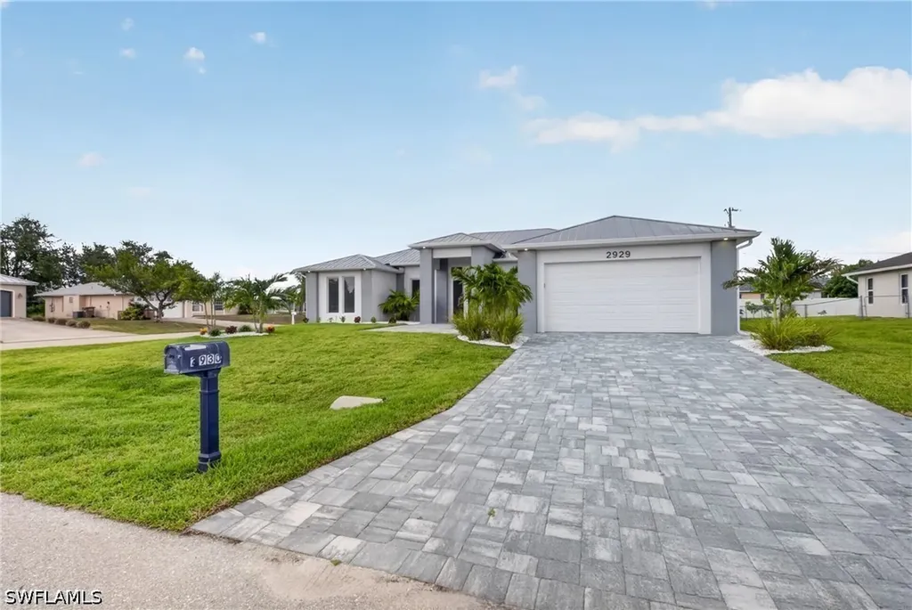 2929 SW 6th Place Cape Coral FL 33914