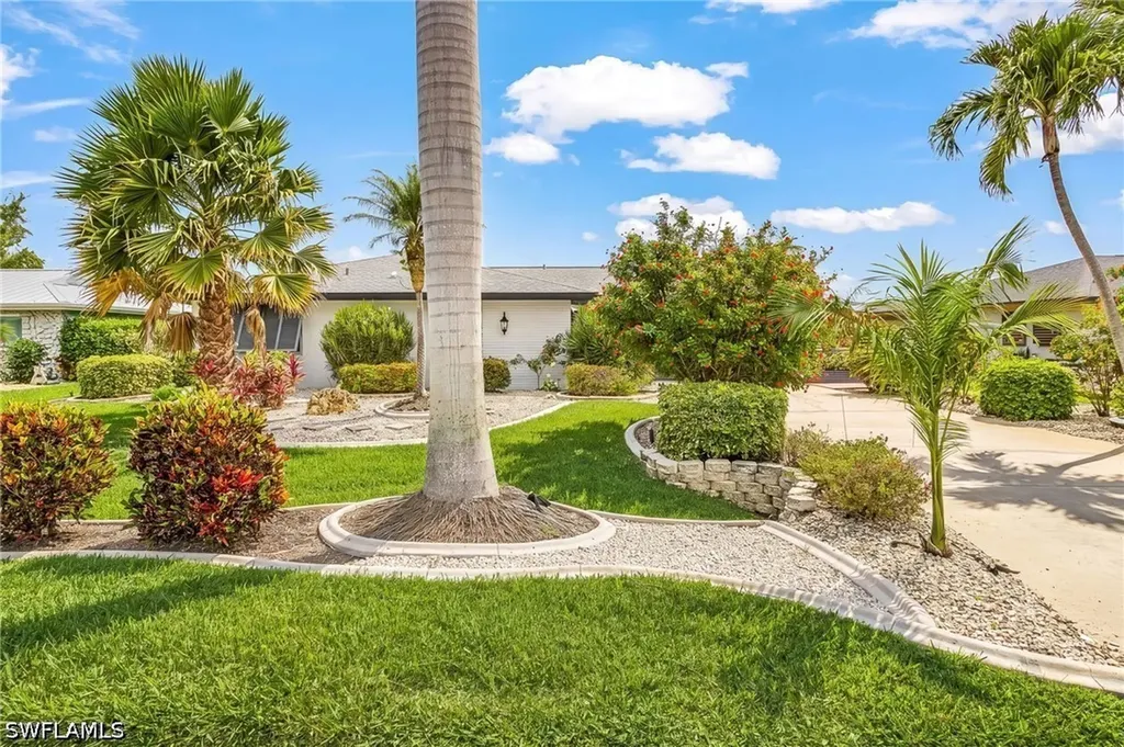 5050 Sorrento Court Cape Coral FL 33904