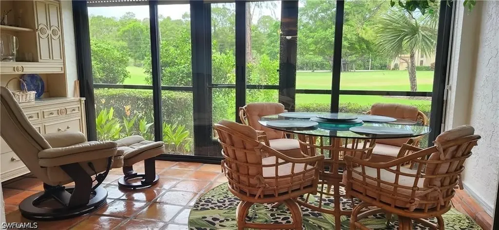 192 Fox Glen Drive Naples FL 34104
