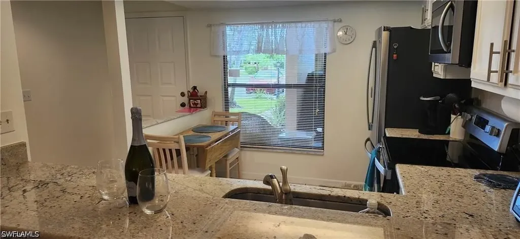 192 Fox Glen Drive Naples FL 34104
