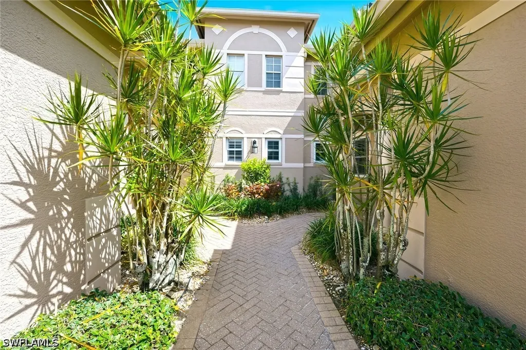 729 Regency Reserve Circle Naples FL 34119
