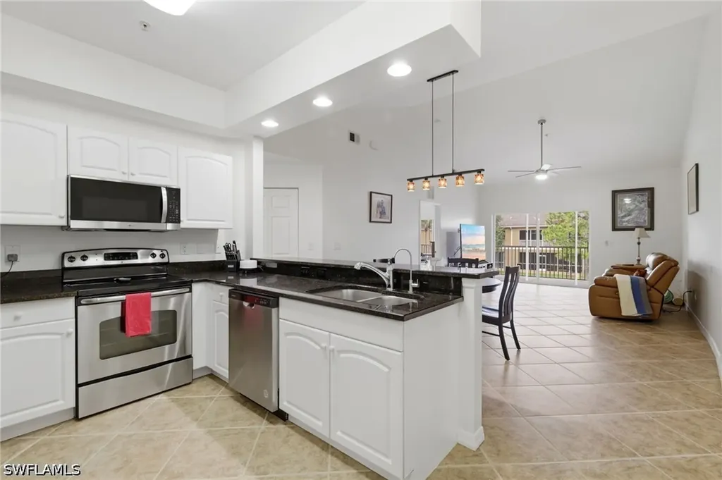 1108 Winding Pines Circle Cape Coral FL 33909