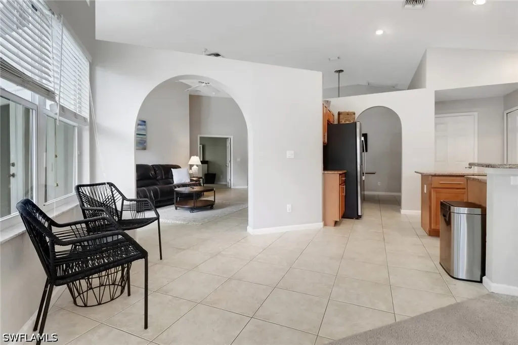 6773 Southern Oak Court Naples FL 34109