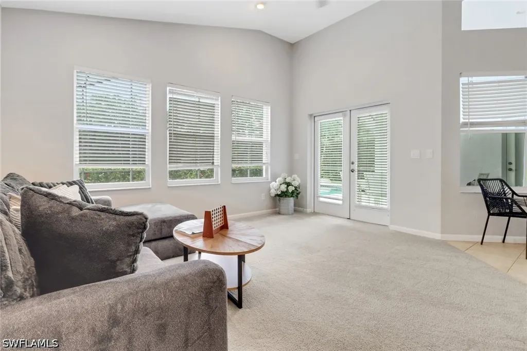 6773 Southern Oak Court Naples FL 34109