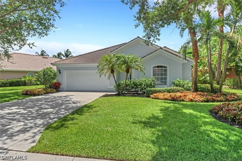 6773 Southern Oak Court Naples FL 34109