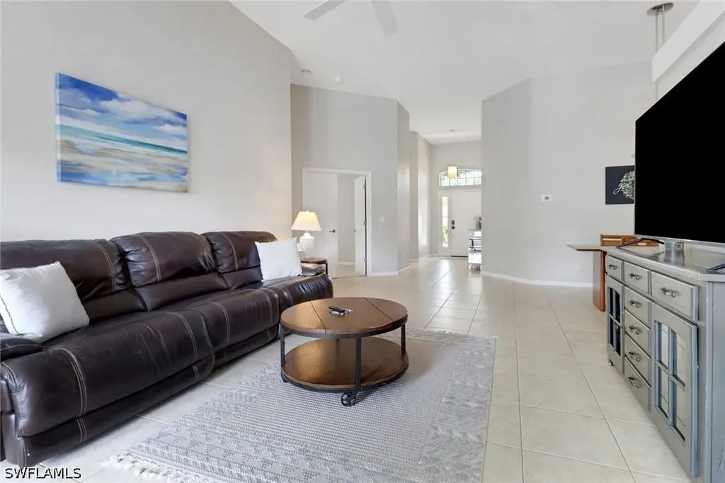 6773 Southern Oak Court Naples FL 34109