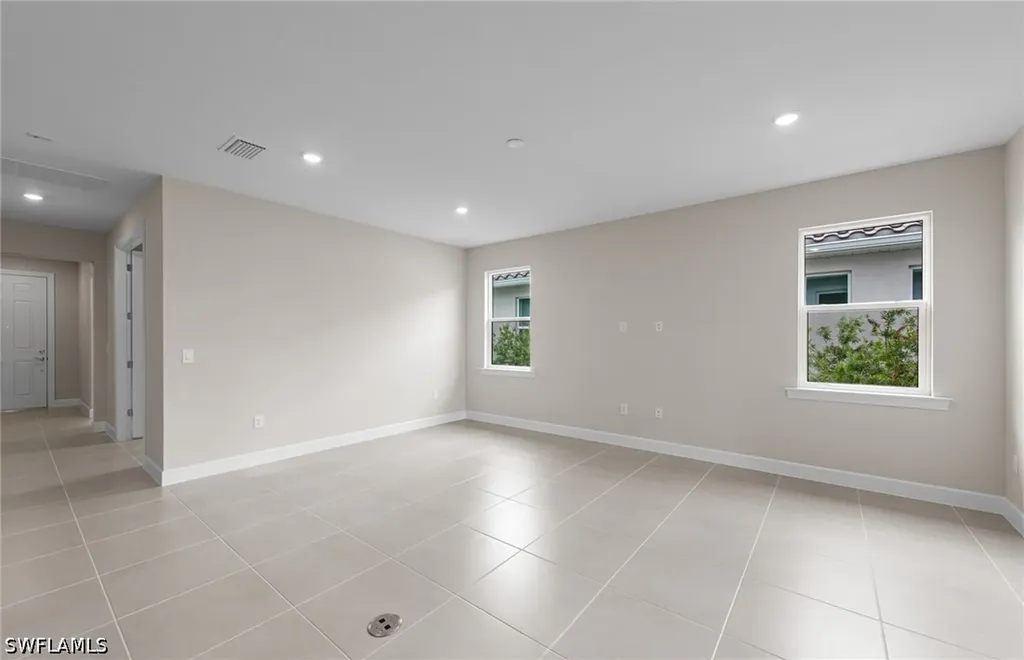 7140 Chapel Creek Lane North Fort Myers FL 33917