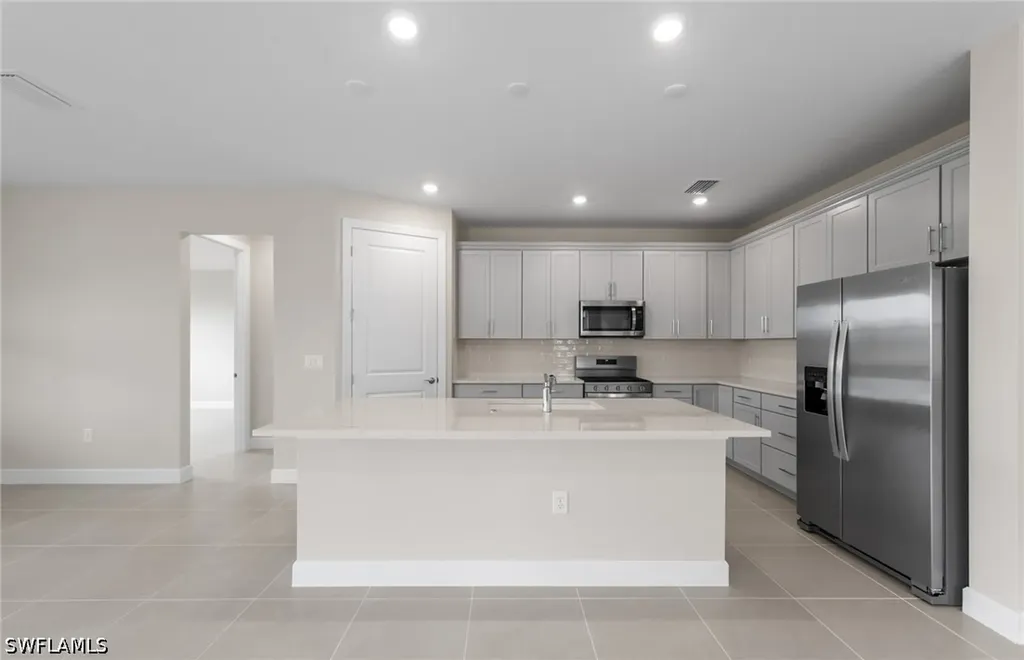 7140 Chapel Creek Lane North Fort Myers FL 33917